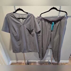Figs Gray Scrub Set with Teal Drawstring 4xl